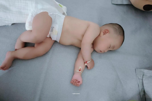 郑州9个月宝宝可以吃盐吗